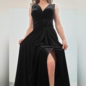 Vintage Black Velvet Faux Wrap Ruched V-Neck Dress with Rosette